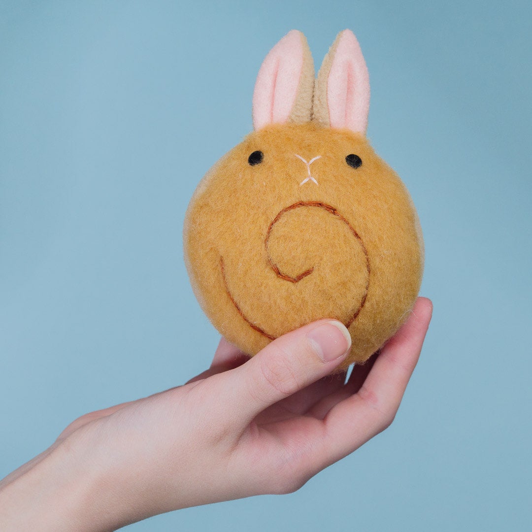 Cinnamon bun shop plush